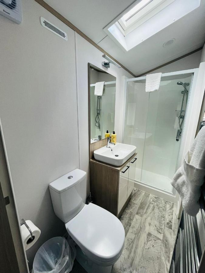 Fir Tree Lodge With Hot Tub 约克 外观 照片